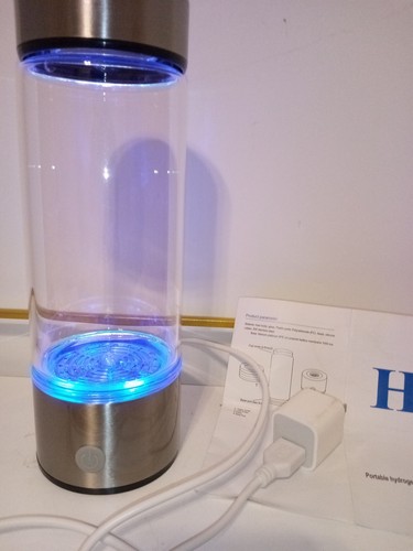 Hydrogen water bottle - water,